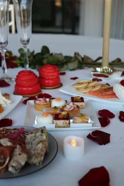 repas-saint-valentin-traiteur