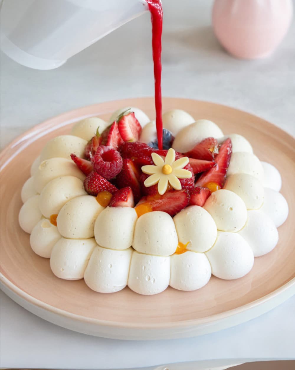https://www.c-gastronomie.fr/wp-content/uploads/2026/08/Pavlova.jpg